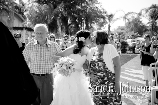 Best Paradise Cove At Buena Vista Watersports In Orlando, Florida Wedding Photographer - Sandra Johnson (SJFoto.com)
